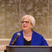 Woman speaking at Naples 2019